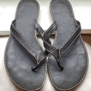 COACH sandals for women size 8.5 in good condition
